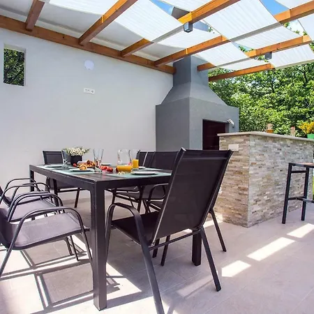 Zora -luxurious With Heated Pool, Sauna, 4 Bedrooms, 10 Persons Max *