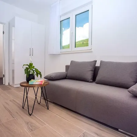 Zora -luxurious With Heated Pool, Sauna, 4 Bedrooms, 10 Persons Max Vila *